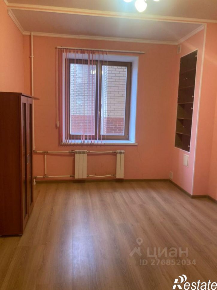 3-комн квартира улица Годовикова, 19,  д. 19