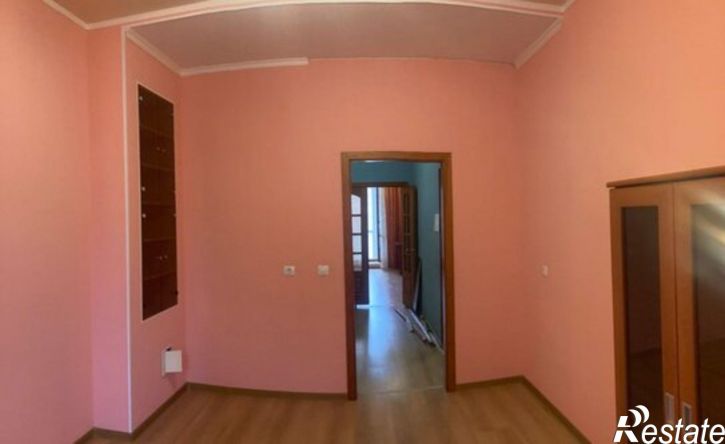 3-комн квартира ул Годовикова, 19,  д. 19