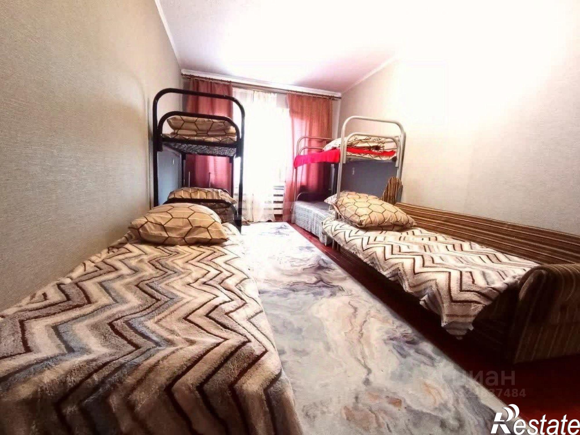 Сдать квартиру за 50 000 рублей на проспект Победы, 4