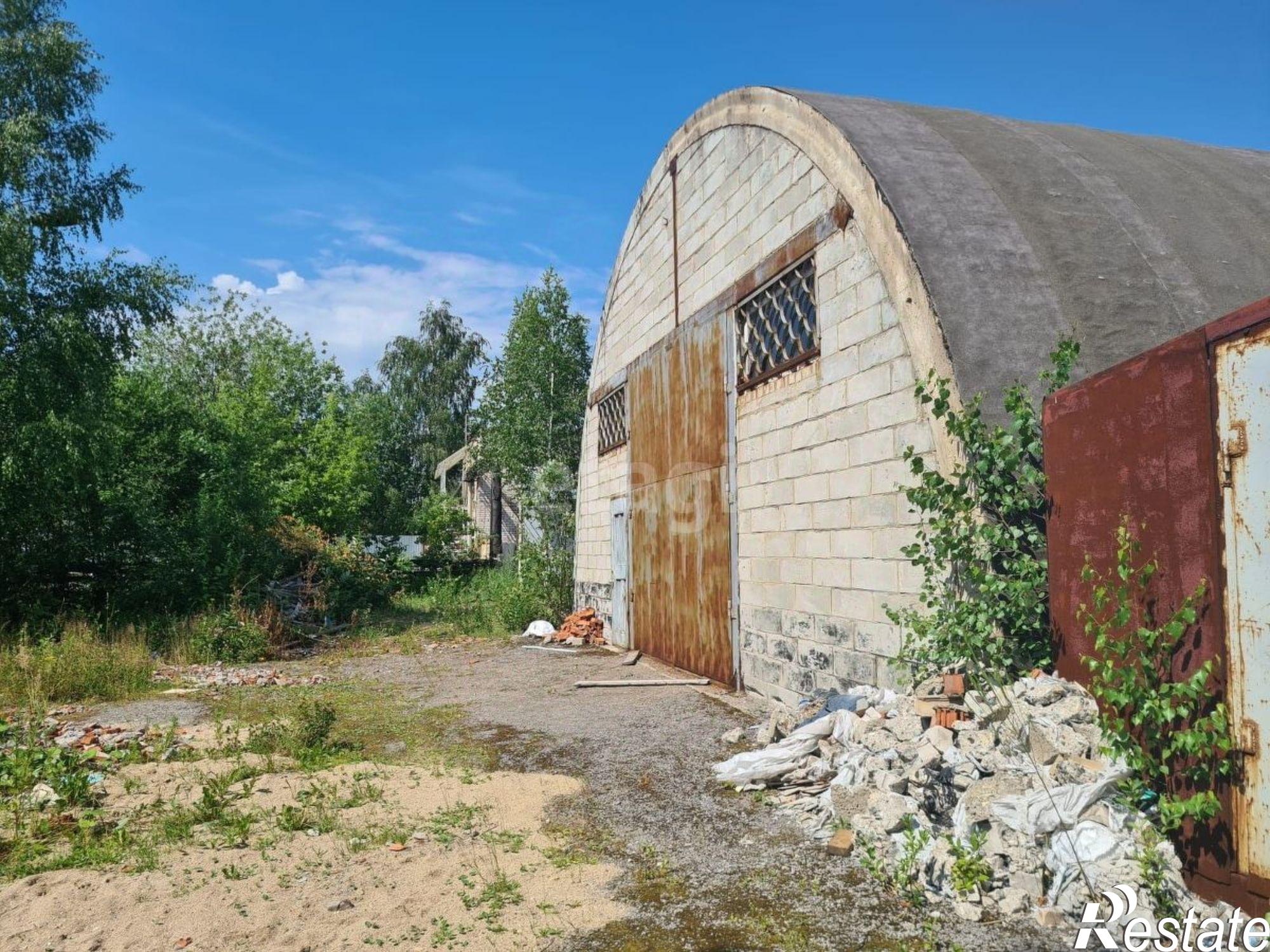 Купить складское помещение за 10 200 100 рублей на проспект Победы, 85