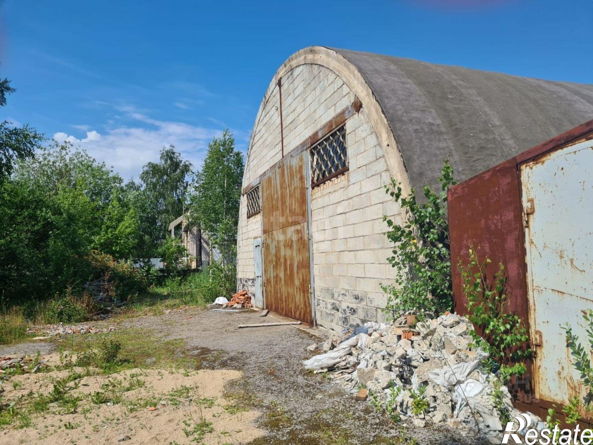 Купить складское помещение за 10 200 100 рублей на проспект Победы, 85