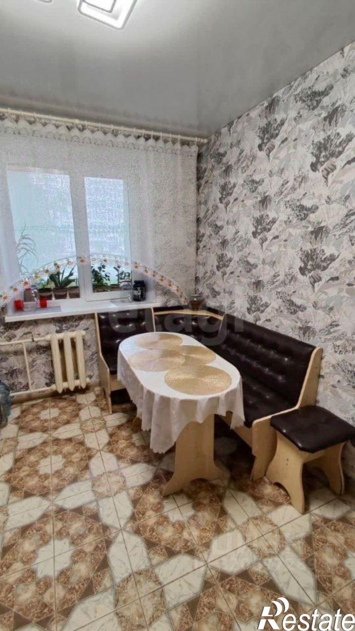 3-комн квартира Ленинградская улица, 50,  д. 50