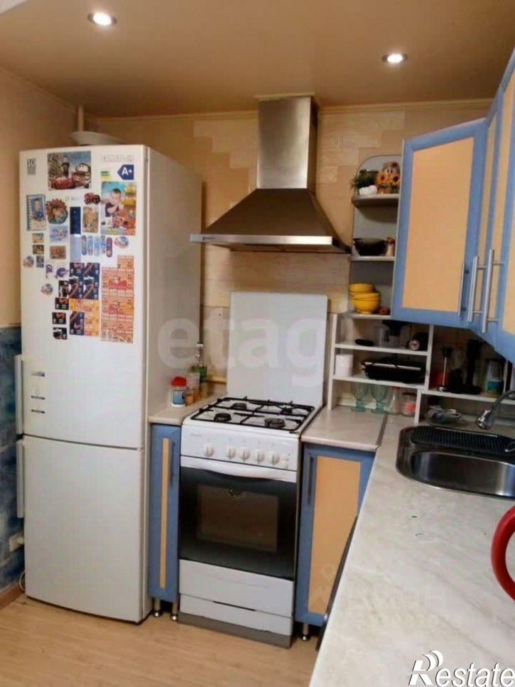 3-комн квартира улица Краснодонцев, 46,  д. 46