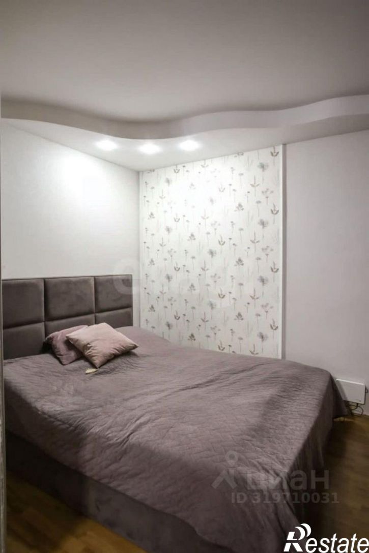 3-комн квартира проспект Победы, 183,  д. 183