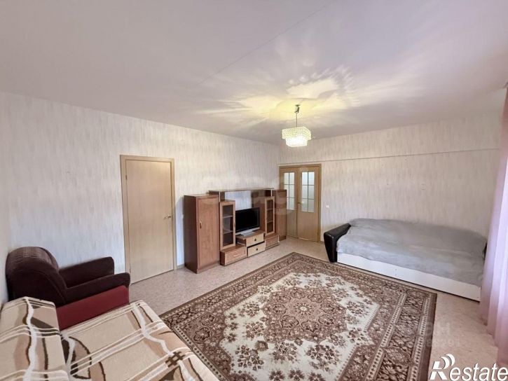 2-комн квартира Ленинградская улица, 38,  д. 38