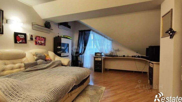 5-комн квартира Красная улица, 30,  д. 30