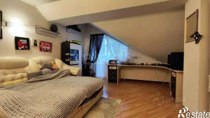 5-комн квартира Красная улица, 30,  д. 30