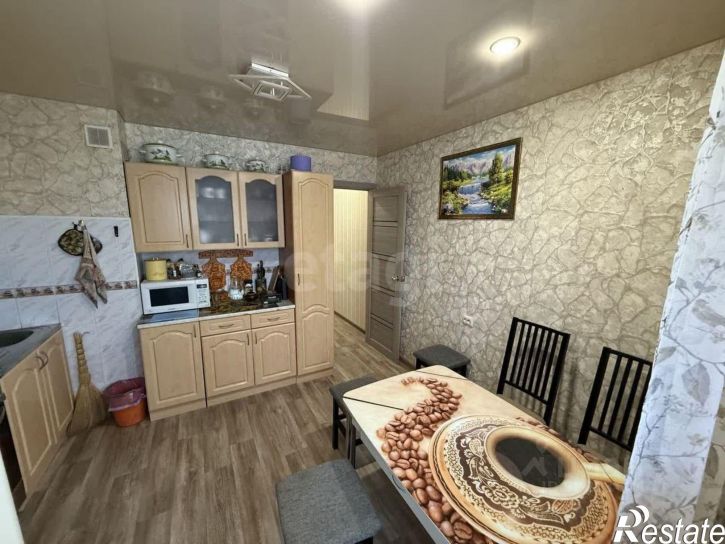 2-комн квартира проспект Победы, 110,  д. 110