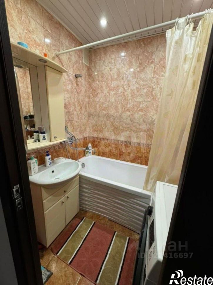 3-комн квартира улица Годовикова, 24,  д. 24