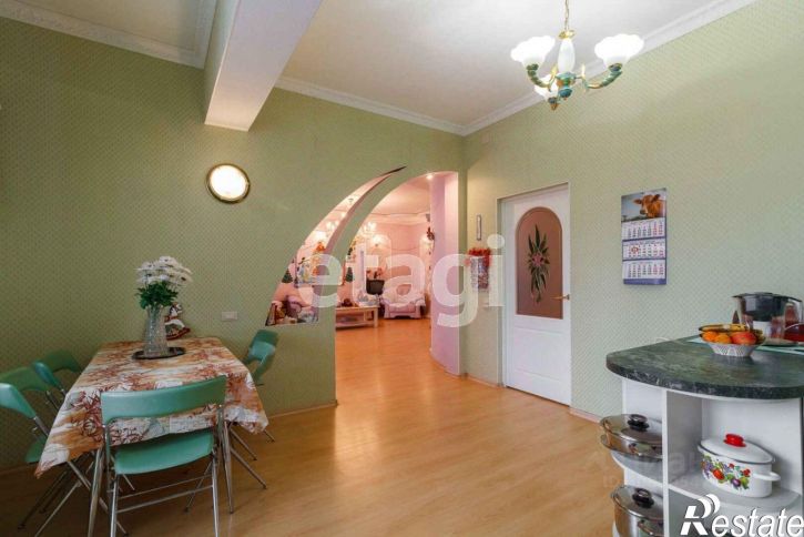 3-комн квартира улица Батюшкова, 5,  д. 5