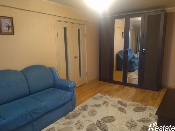 3-комн квартира улица Чкалова, 20,  д. 20