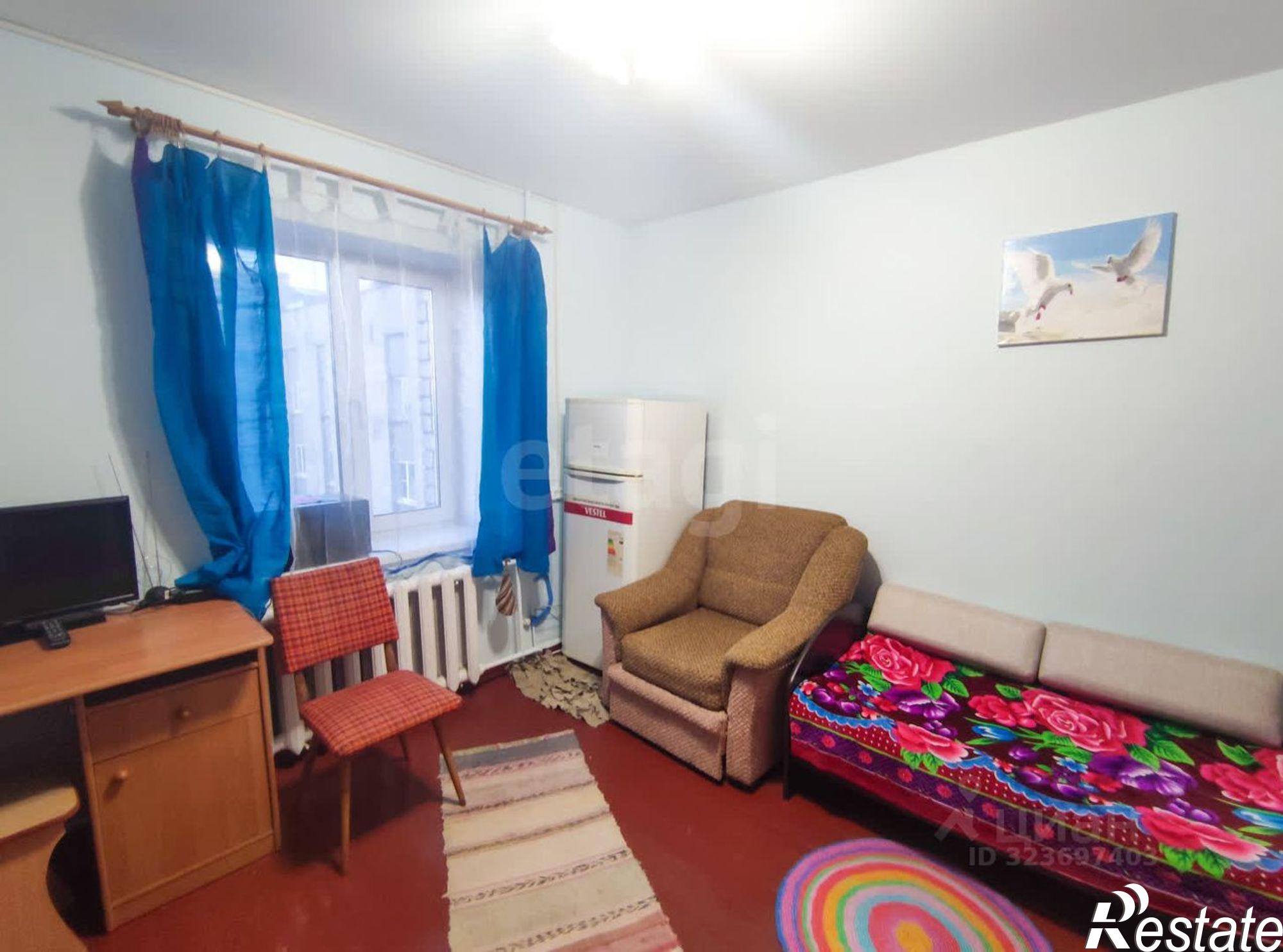 Сдать комнату за 11 000 рублей на Советский проспект, 4