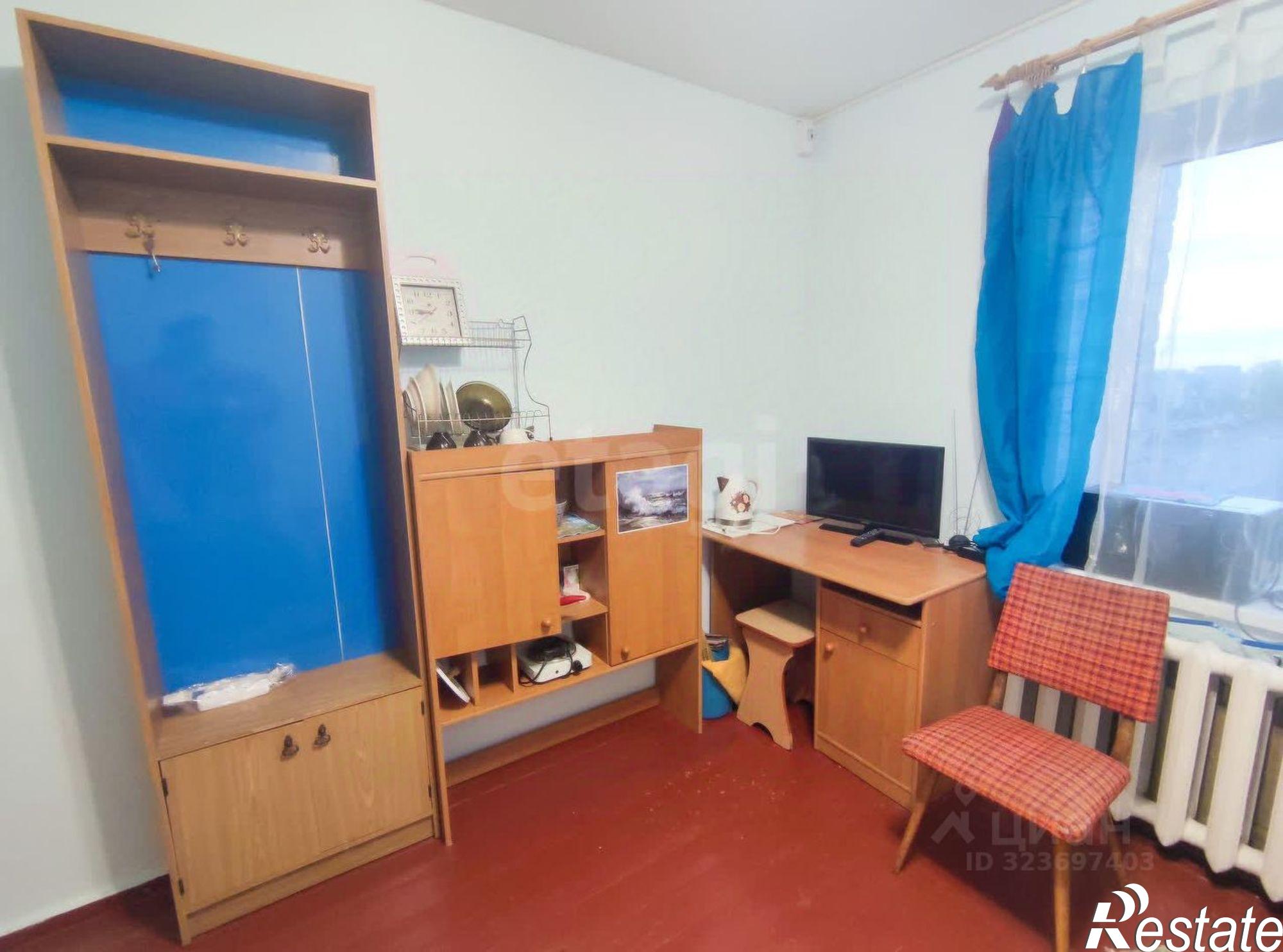 Сдать комнату за 11 000 рублей на Советский проспект, 4