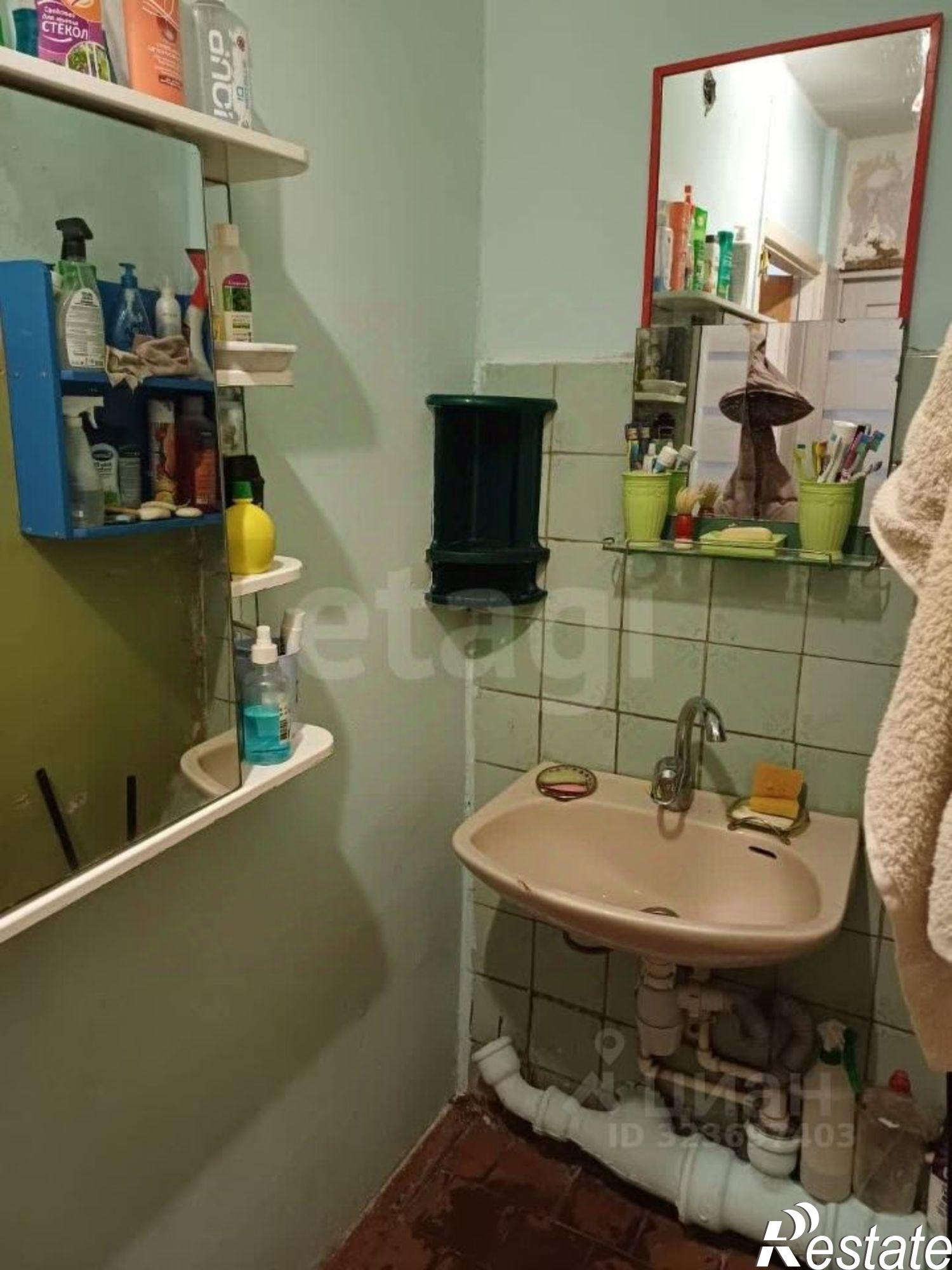 Сдать комнату за 11 000 рублей на Советский проспект, 4