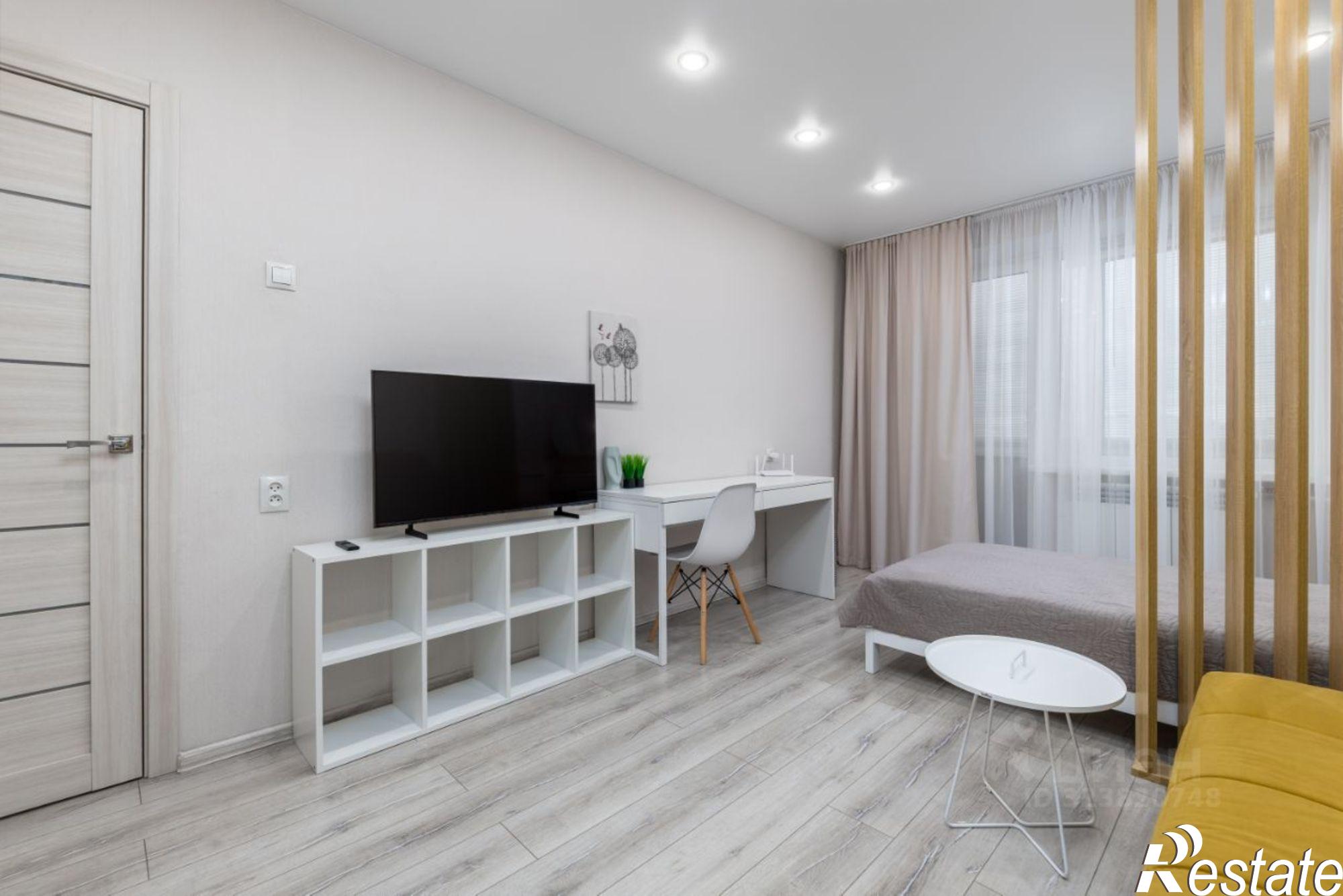 Сдать квартиру за 80 000 рублей на Советский проспект, 3