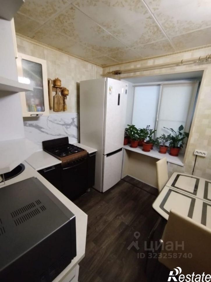 2-комн квартира Площадь Строителей, 2,  д. 2