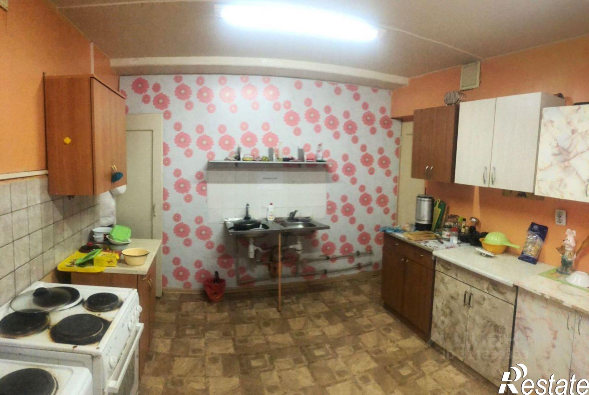 Купить комнату за 470 000 рублей на Советский проспект, 78