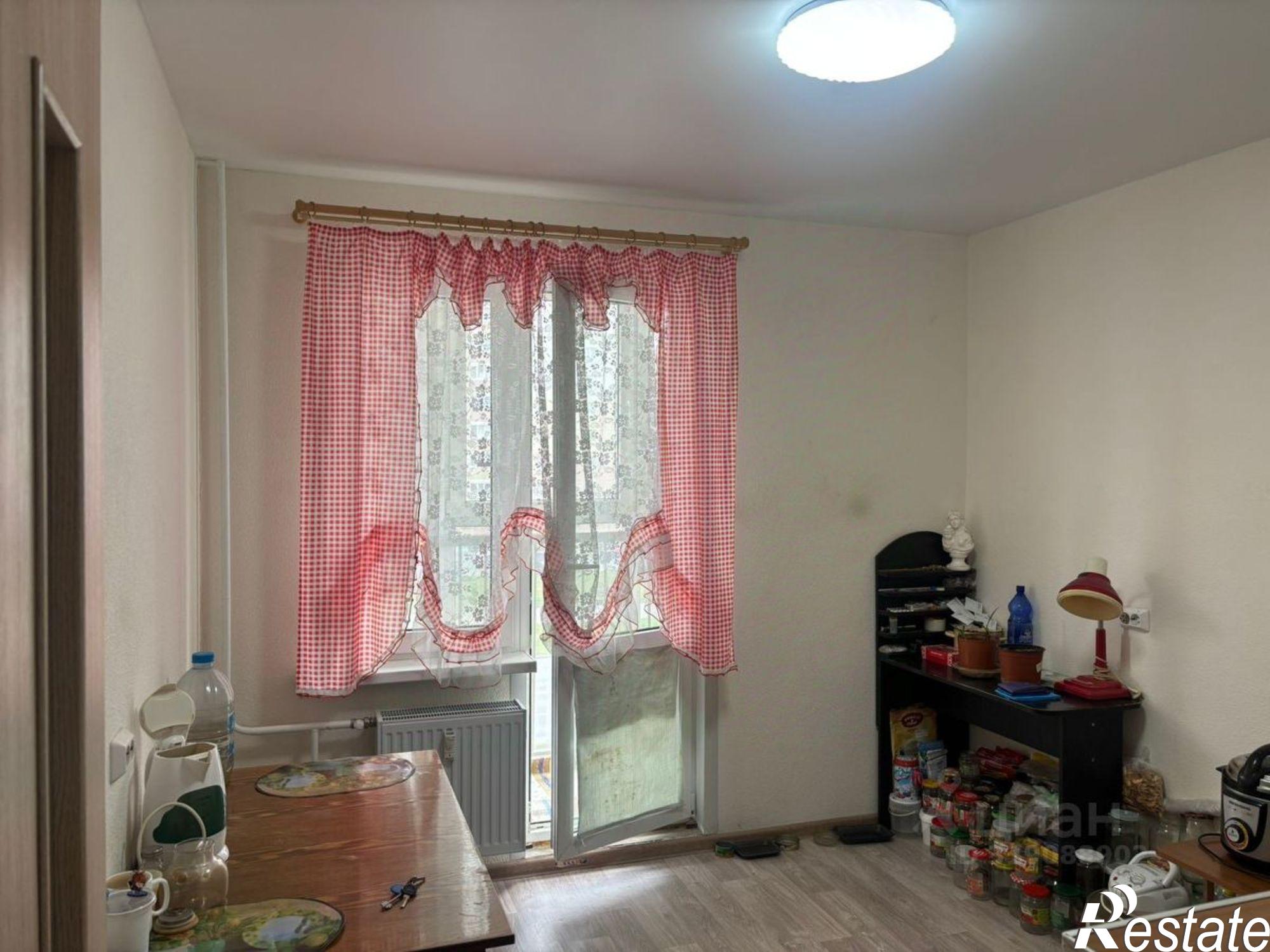 Купить квартиру за 4 100 000 рублей на ул Монтклер, 10 1