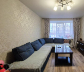 2-комн, 45кв м, этаж 1/5 ул Краснодонцев, 82