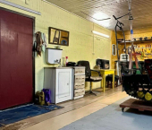 33 кв м ул Безымянная, 6 1