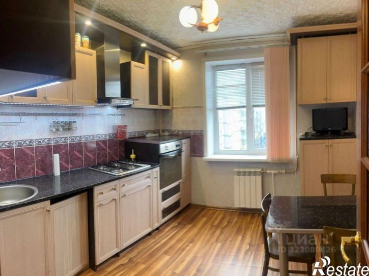 3-комн квартира Шекснинский проспект, 21,  д. 21