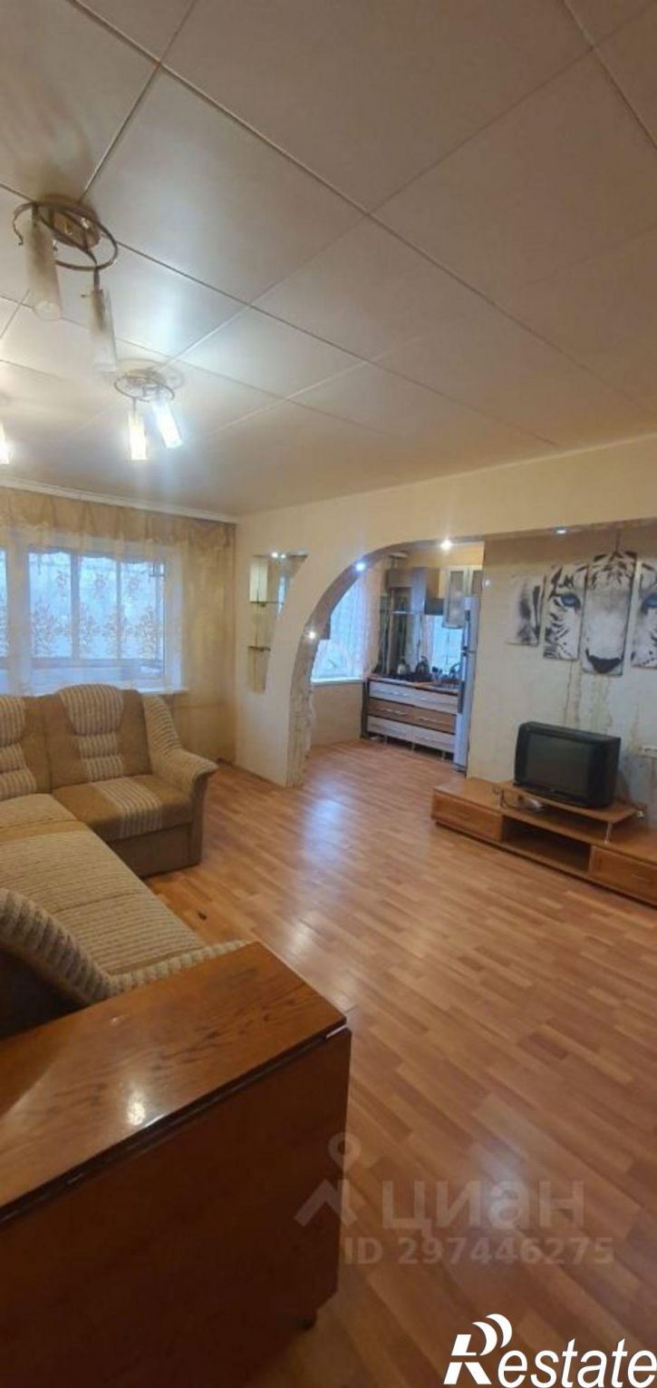 3-комн квартира пр-кт Победы, 27,  д. 27