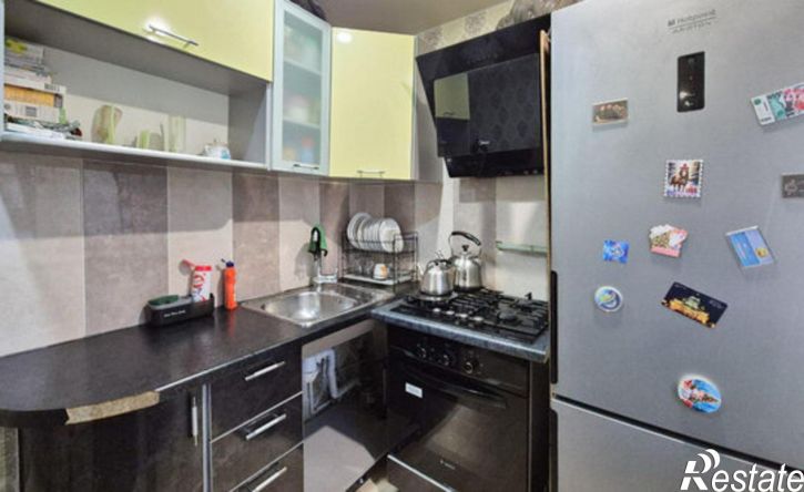 2-комн квартира ул Краснодонцев, 82,  д. 82