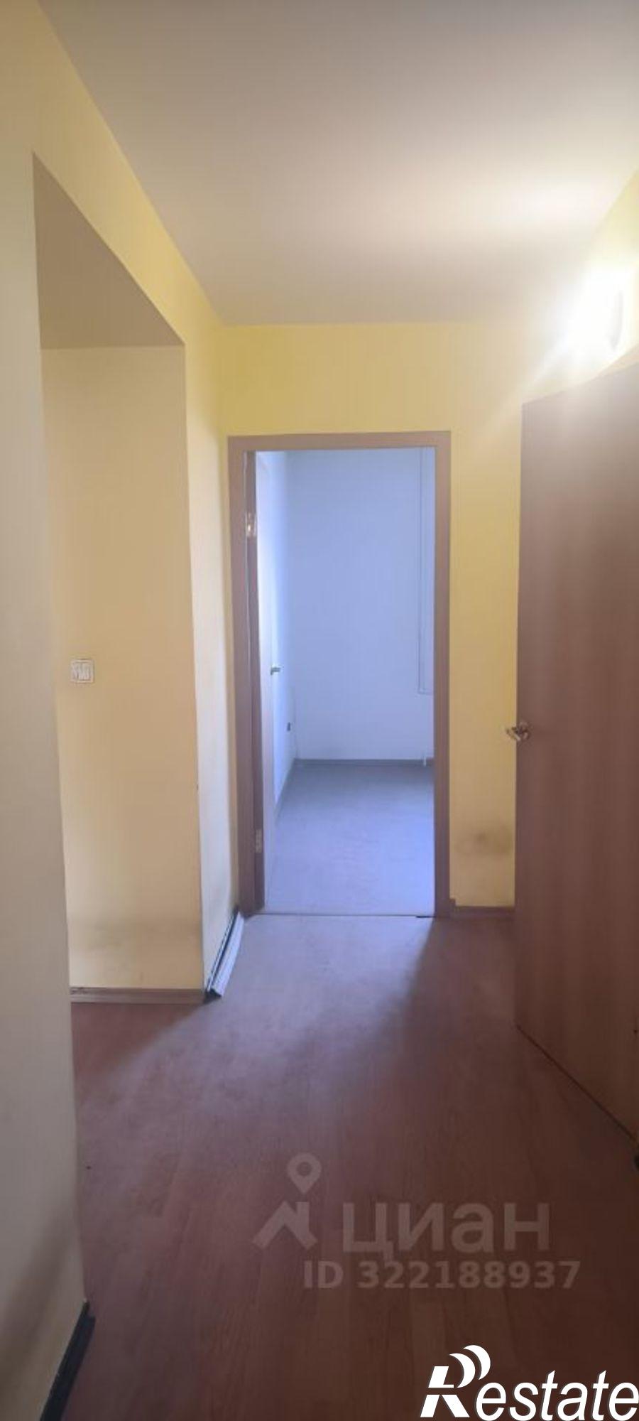 Купить квартиру за 9 900 000 рублей на Шекснинский проспект, 25А