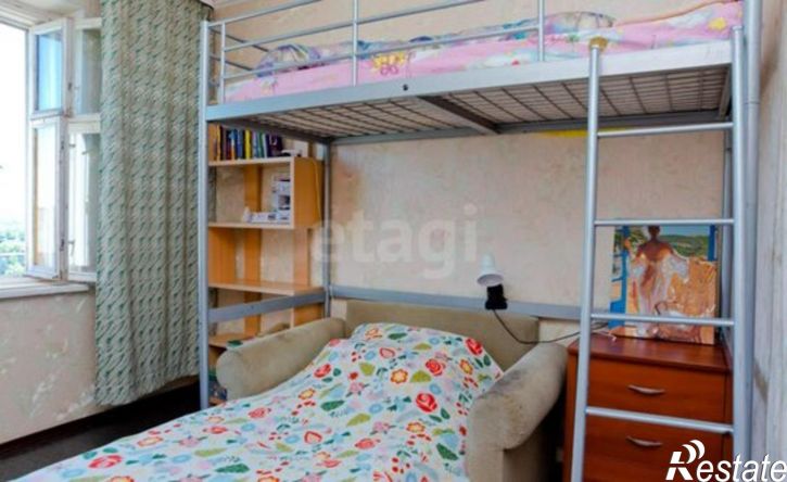 3-комн квартира улица П.Окинина, 12,  д. 12