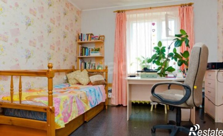 3-комн квартира улица П.Окинина, 12,  д. 12