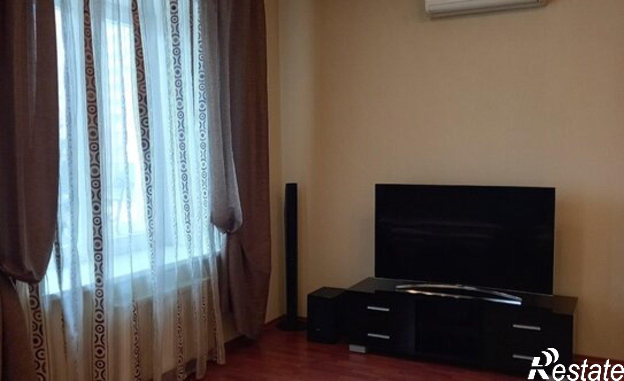 Купить квартиру за 18 600 000 рублей на ул Батюшкова, 5