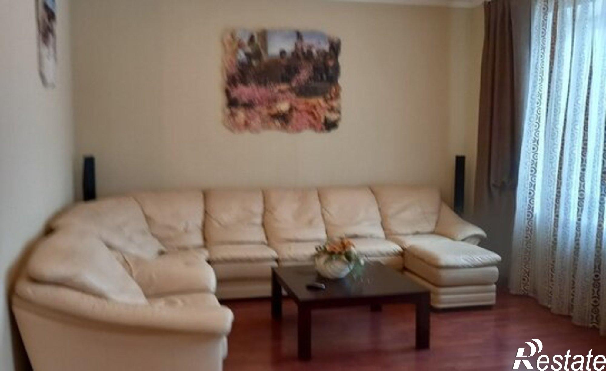 Купить квартиру за 18 600 000 рублей на ул Батюшкова, 5