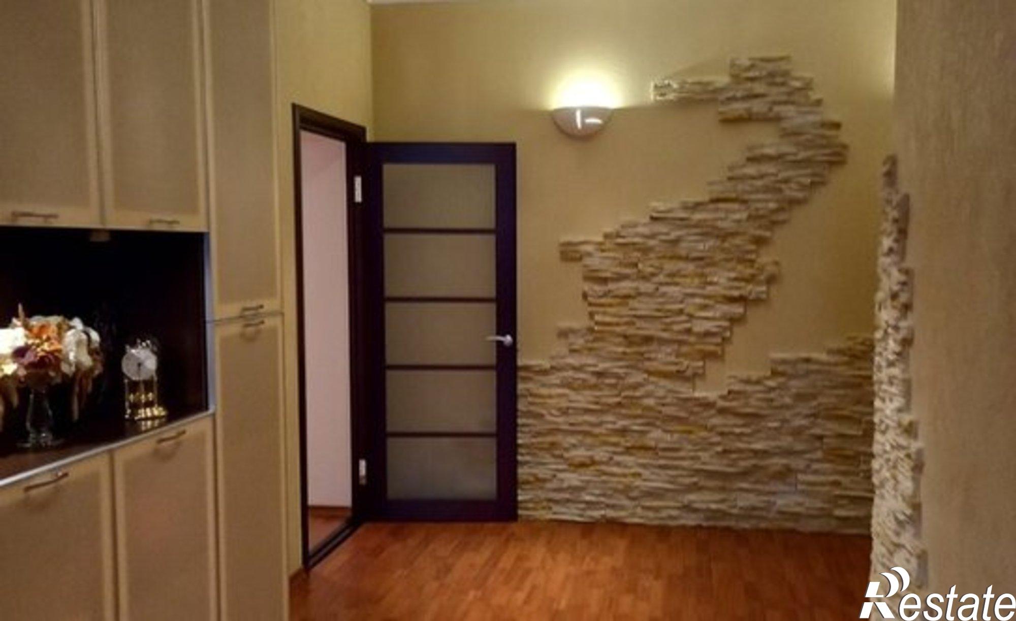 Купить квартиру за 18 600 000 рублей на ул Батюшкова, 5