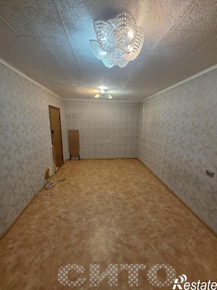 Комната Сталеваров улица,80