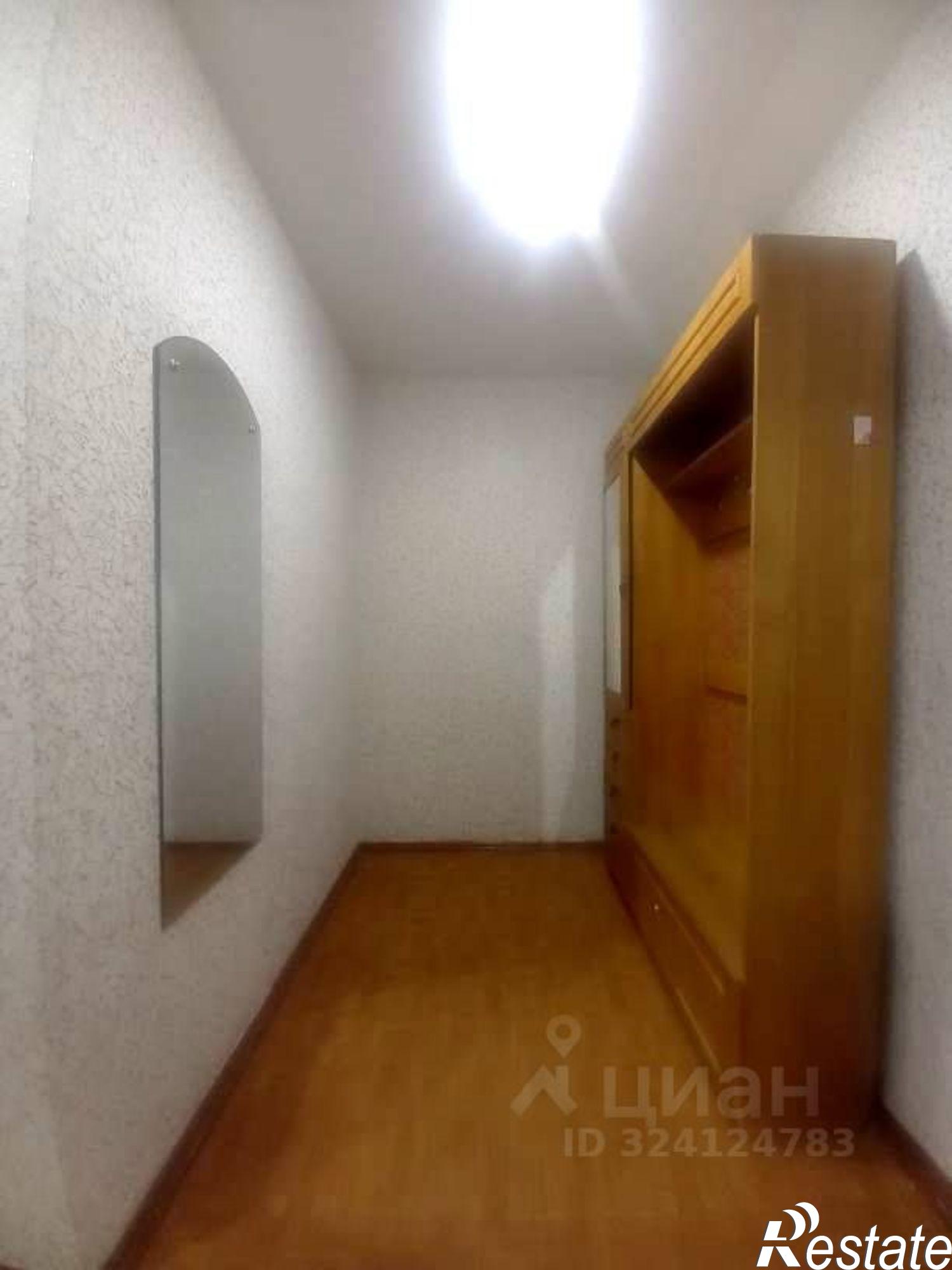 Сдать квартиру за 25 000 рублей на Шекснинский пр-кт, 26