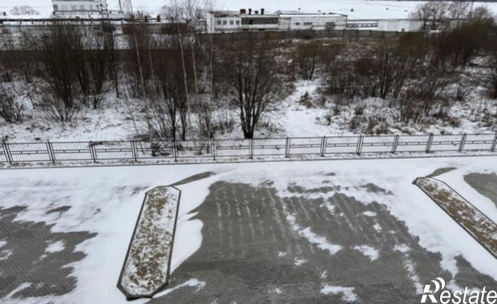 2-комн квартира улица Командарма Белова, 40,  д. 40