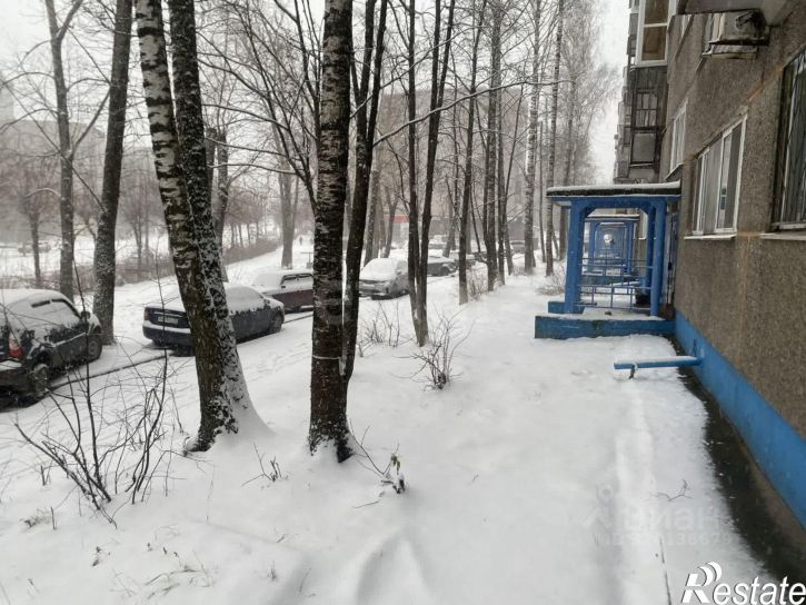 3-комн квартира улица Краснодонцев, 74,  д. 74