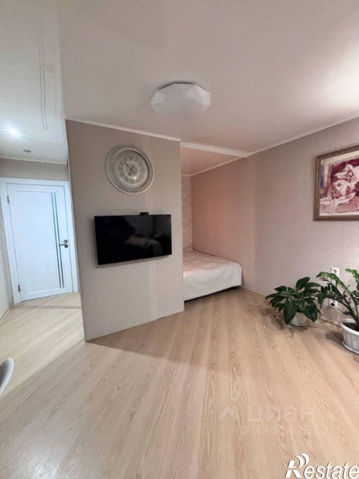 3-комн квартира проспект Победы, 104,  д. 104