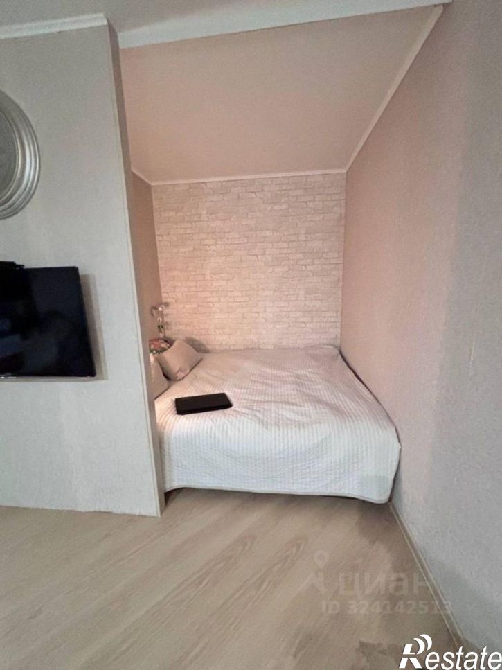 3-комн квартира проспект Победы, 104,  д. 104