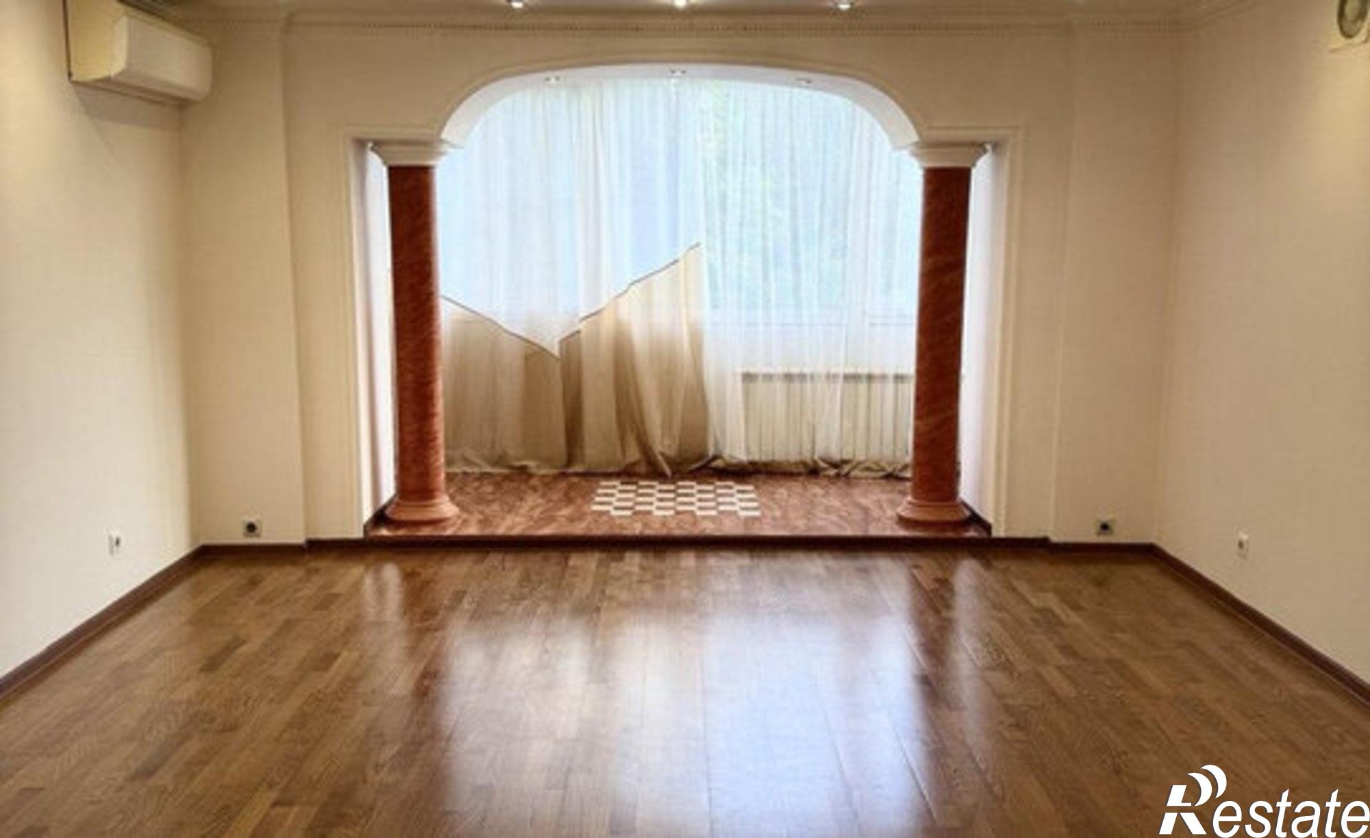 Купить квартиру за 8 500 000 рублей на ул Архангельская, 92