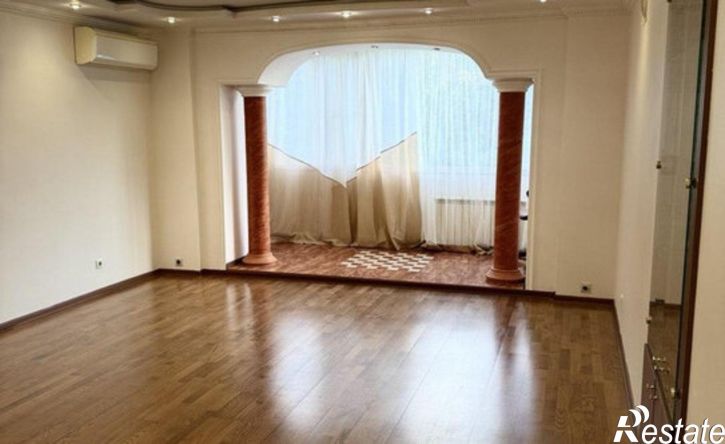 5-комн квартира ул Архангельская, 92,  д. 92