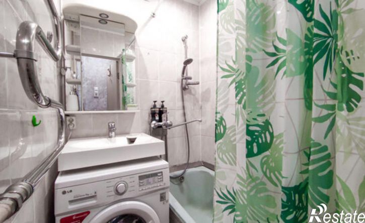 3-комн квартира улица Моченкова, 4,  д. 4