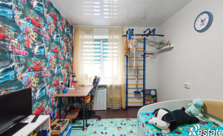 3-комн квартира улица Моченкова, 4,  д. 4