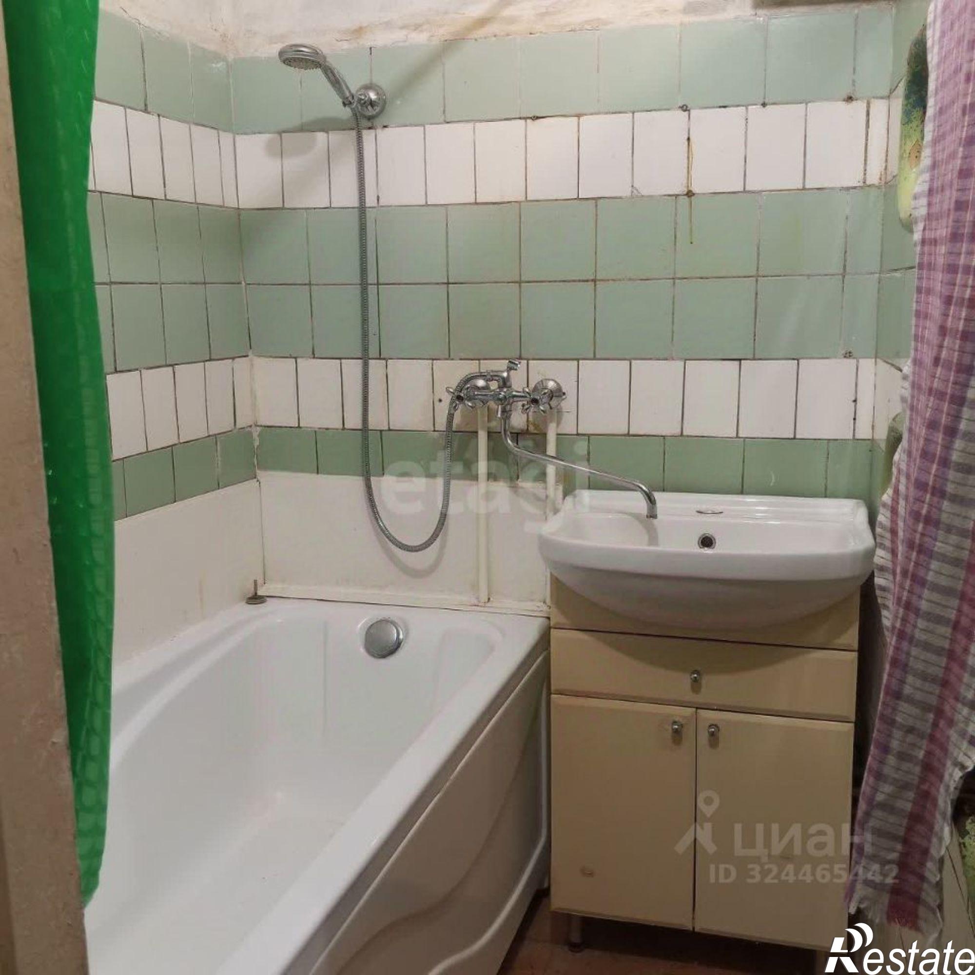 Купить квартиру за 4 350 000 рублей на пр-кт Победы, 79