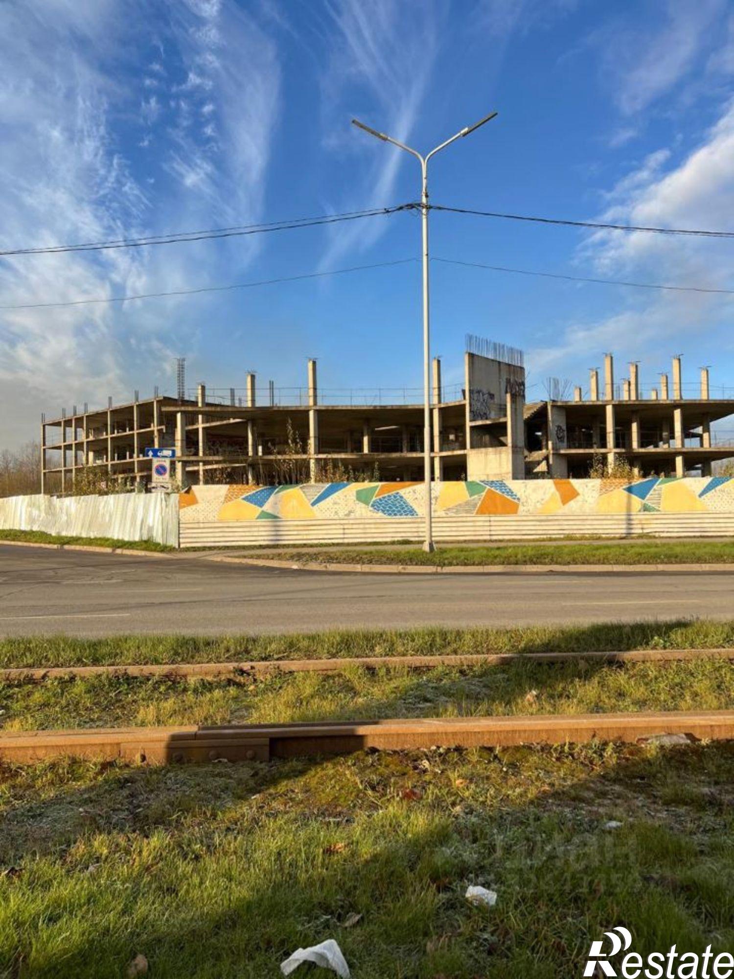 Купить ОСЗ, отдельно стоящее здание за 80 005 800 рублей на ул Сталеваров, 55