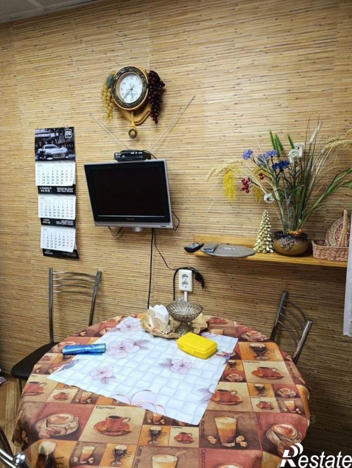 2-комн квартира ул Остинская, 19,  д. 19