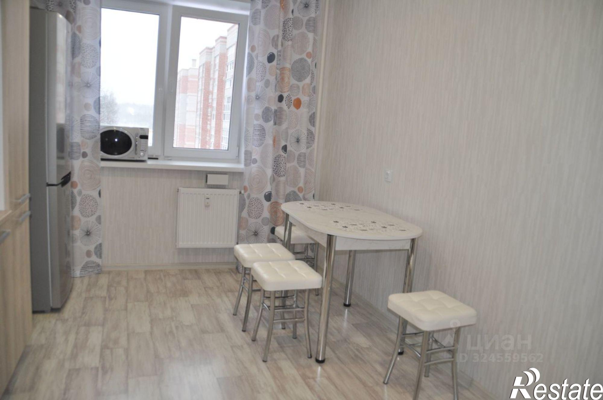 Сдать квартиру за 30 000 рублей на Шекснинский проспект, 38А