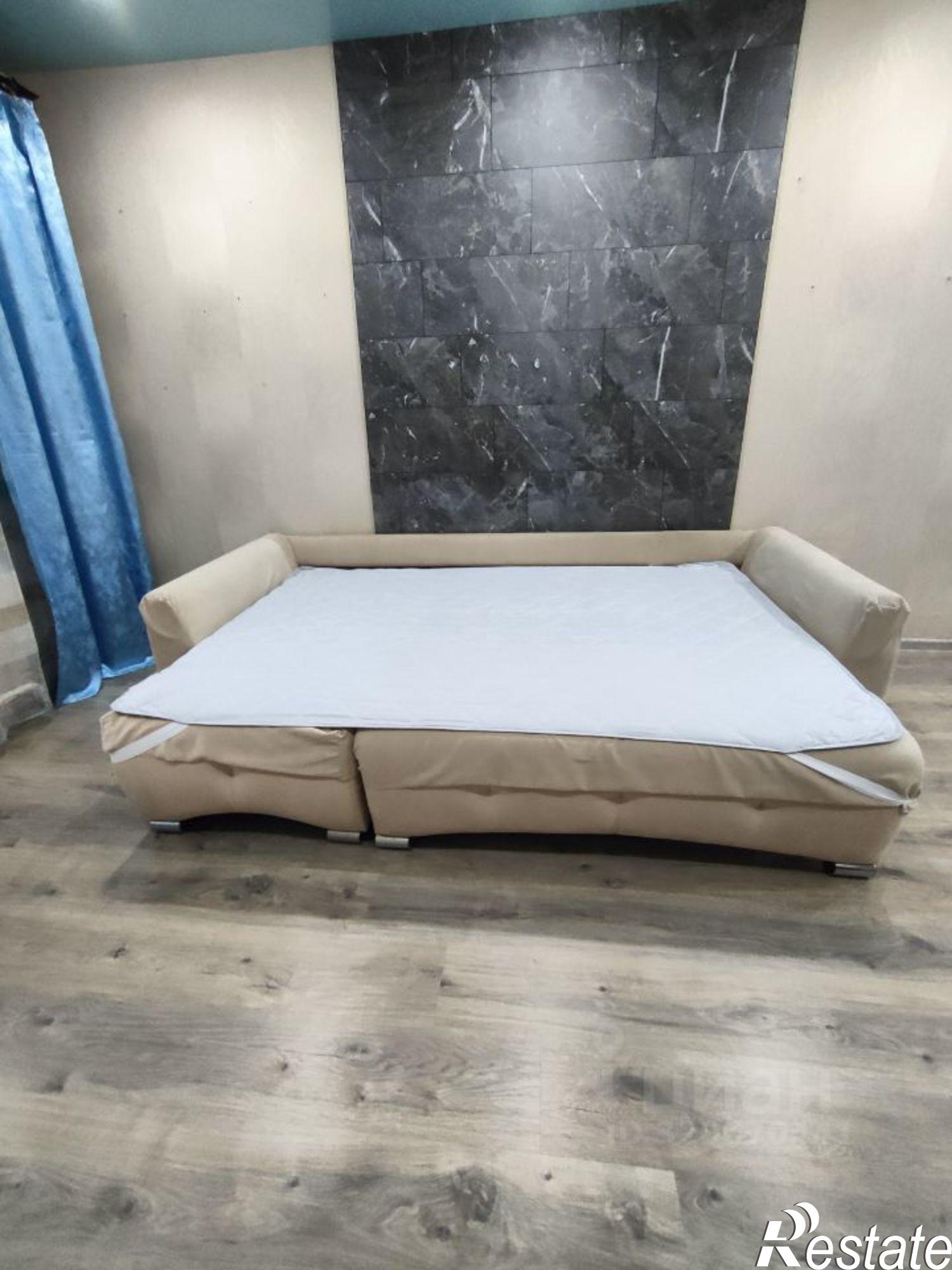 Сдать квартиру за 40 000 рублей на проспект Победы, 188