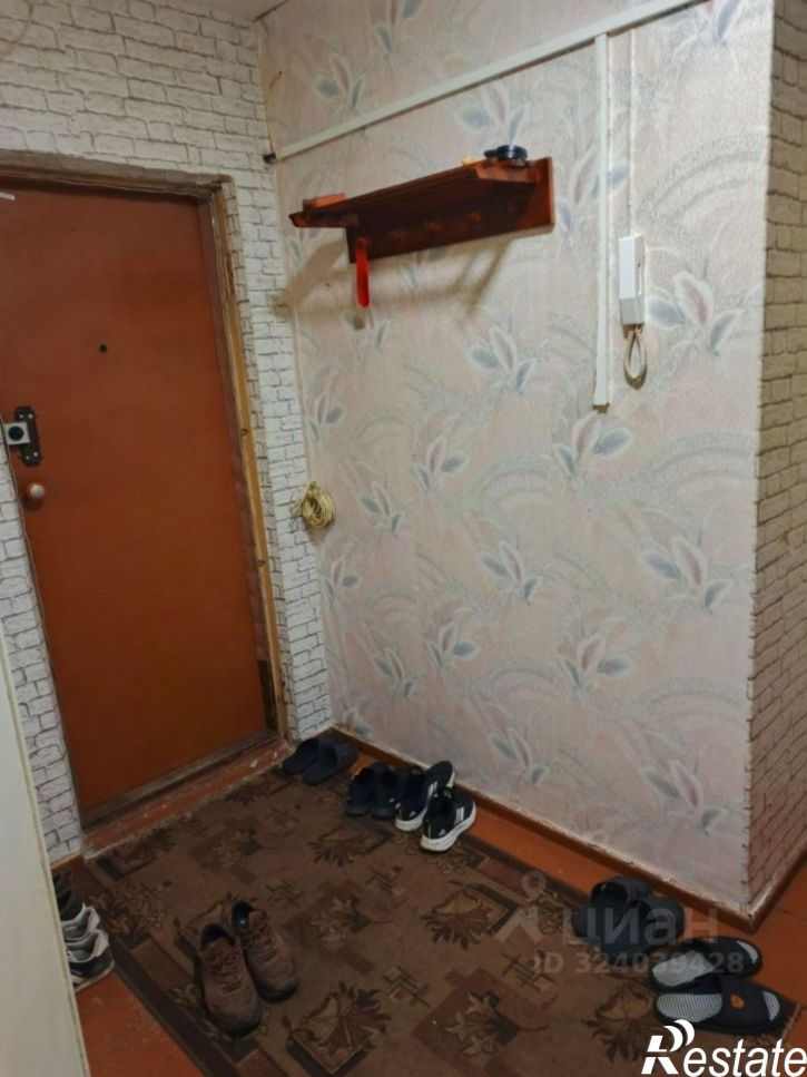 3-комн квартира проспект Победы, 126,  д. 126