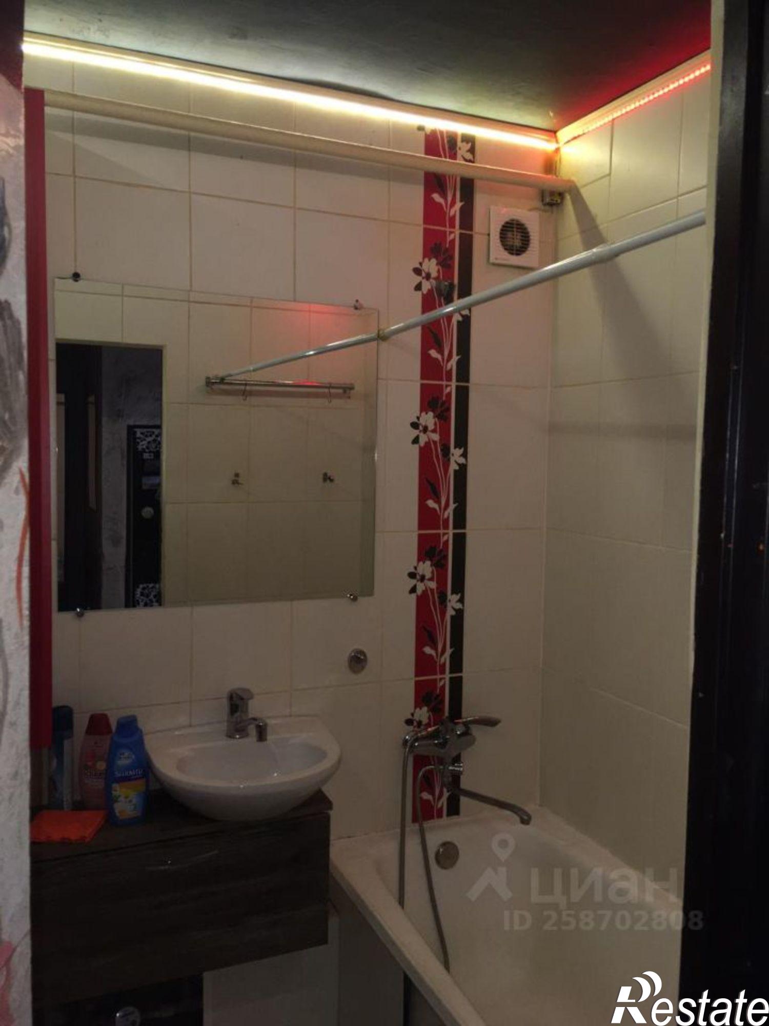 Сдать квартиру за 35 000 рублей на ул Устюженская, 18